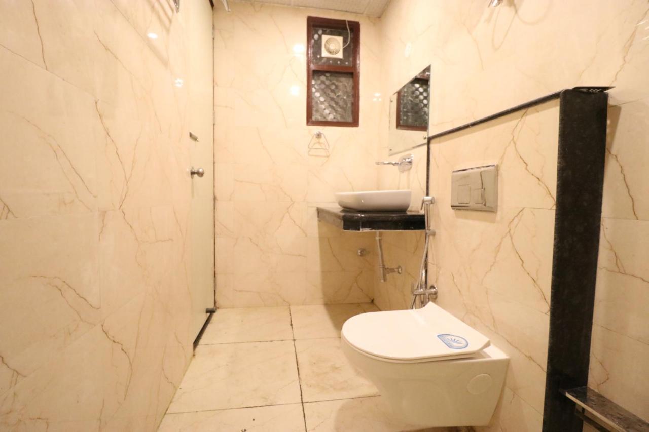 Family Hotel Tark Near Igi Airport Delhi Új-Delhi Kültér fotó