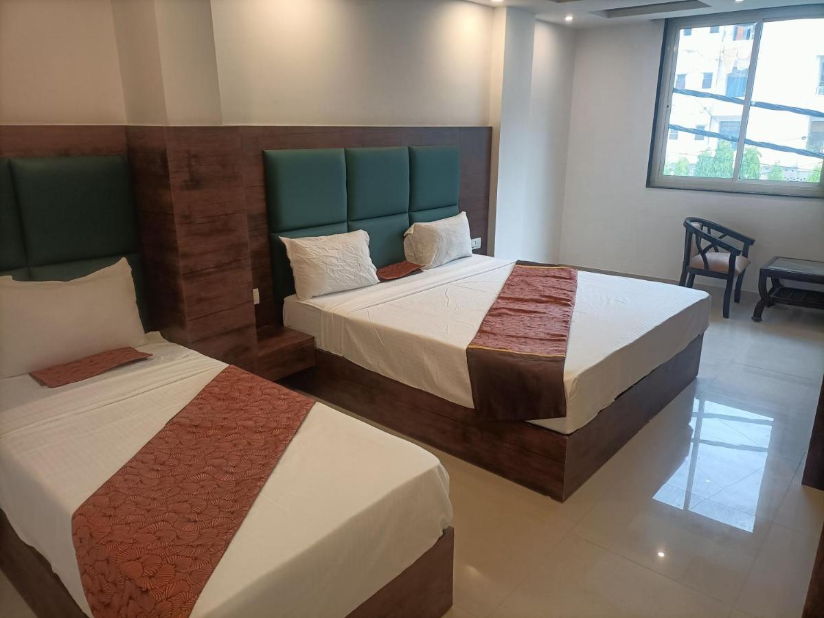Family Hotel Tark Near Igi Airport Delhi Új-Delhi Kültér fotó