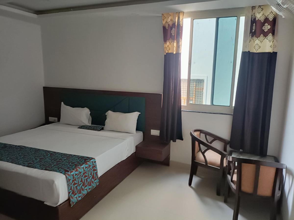Family Hotel Tark Near Igi Airport Delhi Új-Delhi Kültér fotó